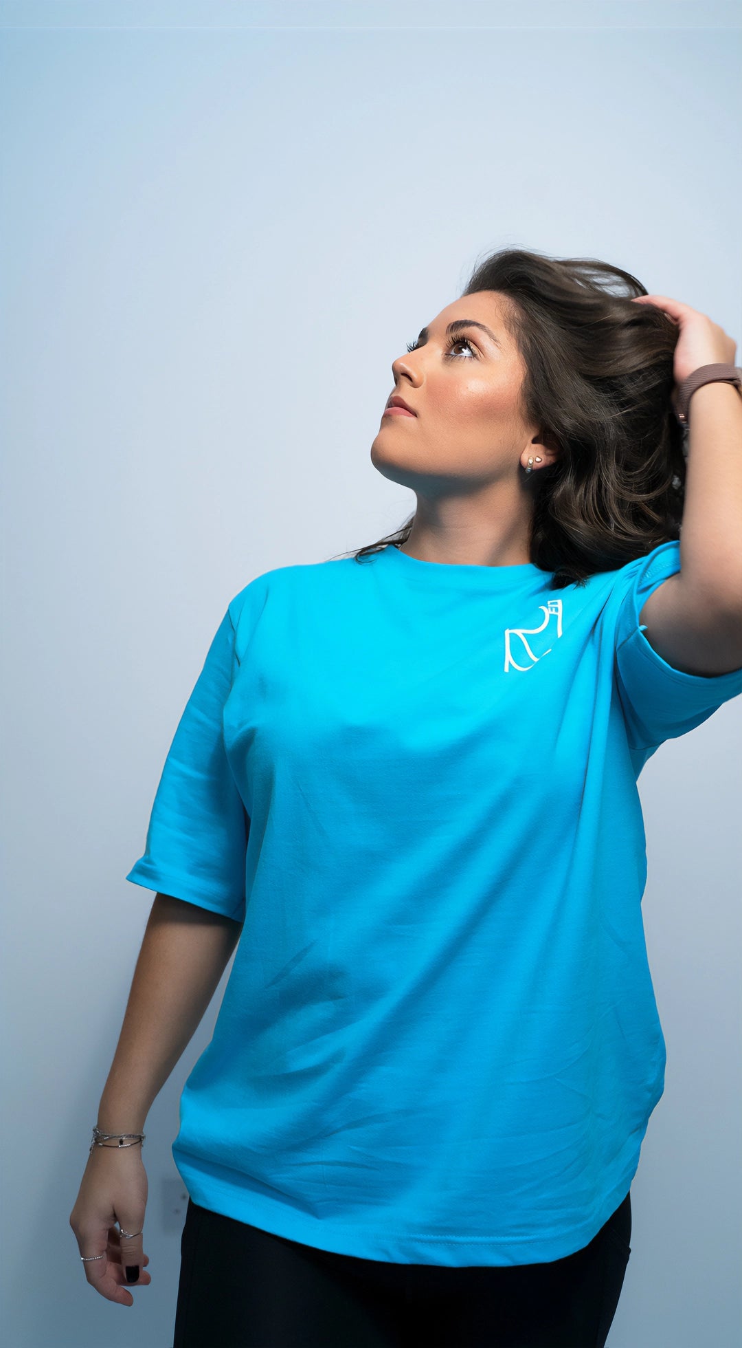 Rise_up_fit_oversized_t-shirts_in_Blue_model